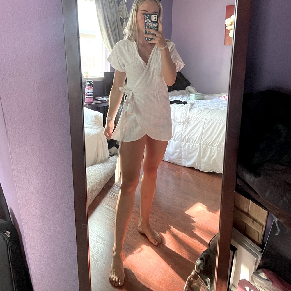 BOOK OF LOVE MINI DRESS WHITE